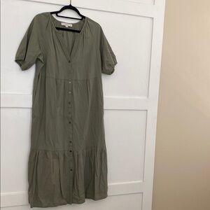 LOFT Green Ruffled Puff Sleeve Midi Sundress